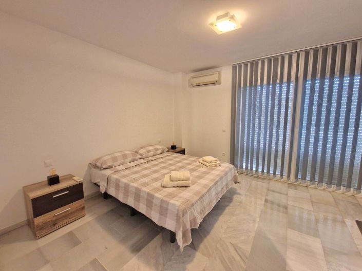 Image No.4-3 Bed Townhouse for sale