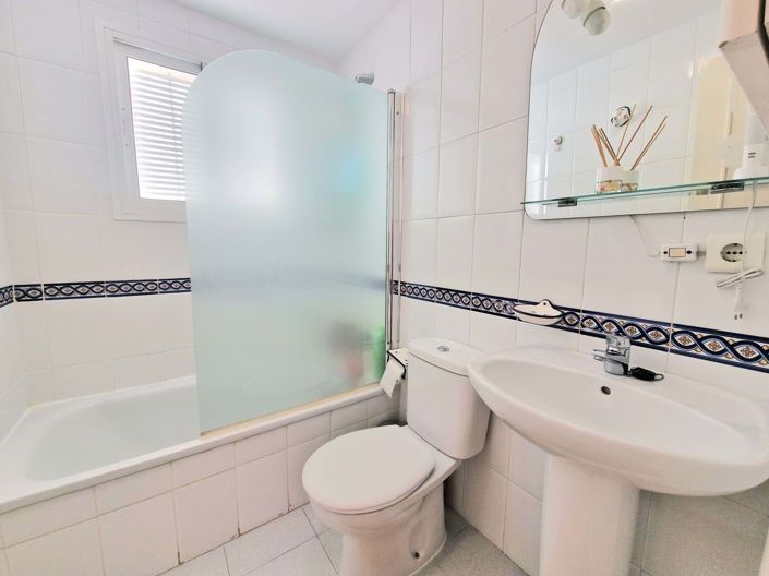 Image No.22-3 Bed Apartment for sale