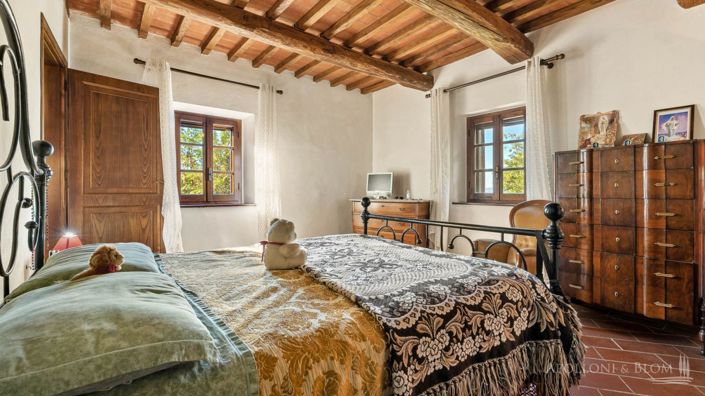 Image No.18-3 Bed Apartment for sale