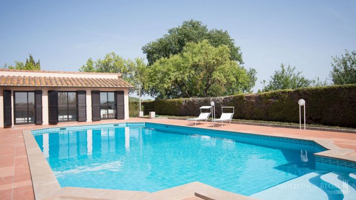 Image No.16-8 Bed Apartment for sale