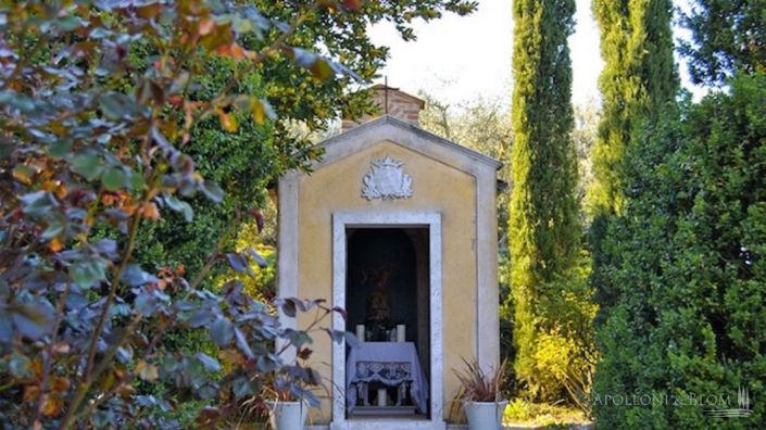 Image No.19-16 Bed Apartment for sale