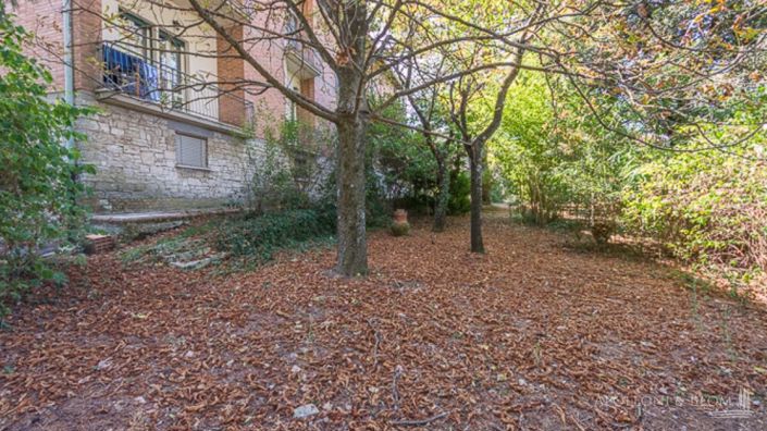 Image No.29-4 Bed Apartment for sale