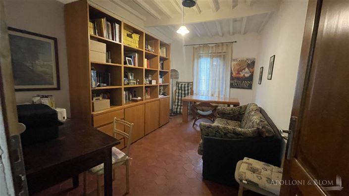 Image No.22-7 Bed Apartment for sale