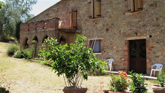 Image No.6-7 Bed Apartment for sale