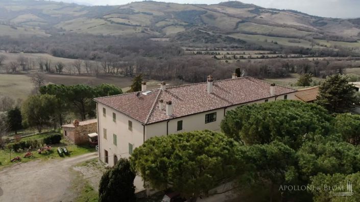 Image No.10-12 Bed Apartment for sale