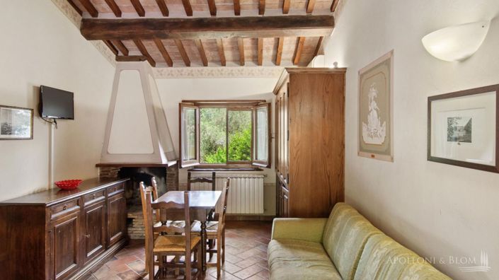 Image No.26-14 Bed Apartment for sale