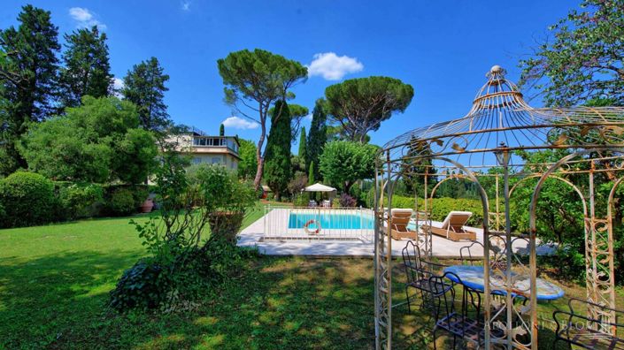 Image No.19-5 Bed Apartment for sale