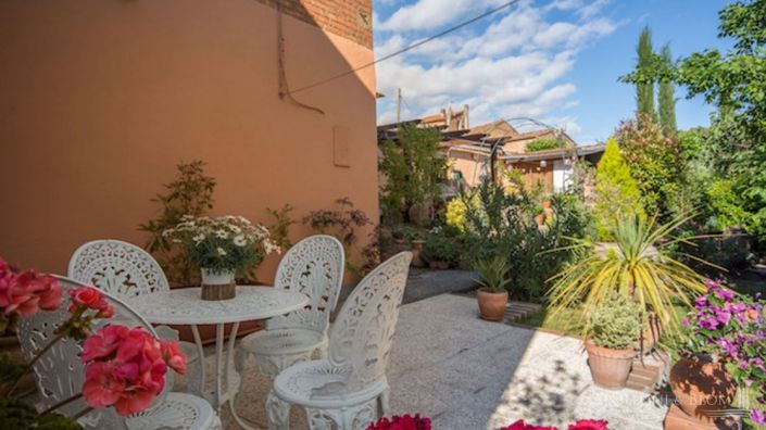 Image No.23-2 Bed Country House for sale