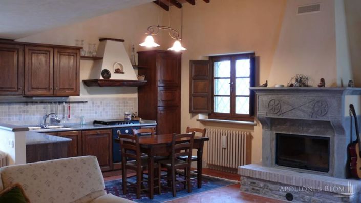 Image No.9-10 Bed Apartment for sale