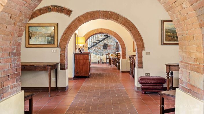 Image No.5-12 Bed Apartment for sale