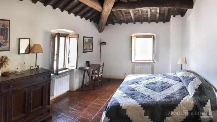 Image No.16-6 Bed Apartment for sale