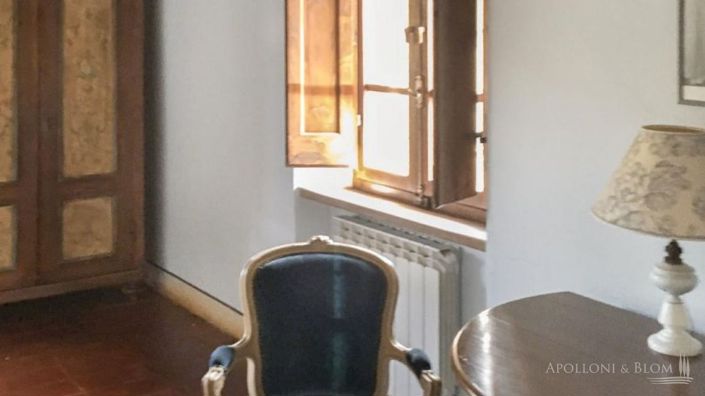 Image No.19-6 Bed Apartment for sale