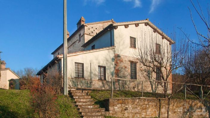 Image No.30-6 Bed Apartment for sale