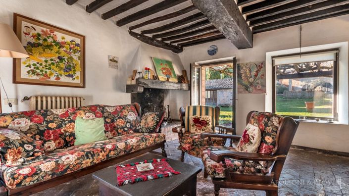 Image No.26-14 Bed Apartment for sale