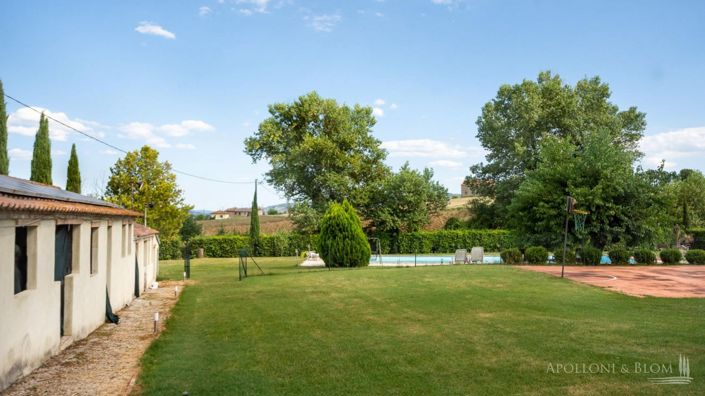 Image No.14-12 Bed Apartment for sale