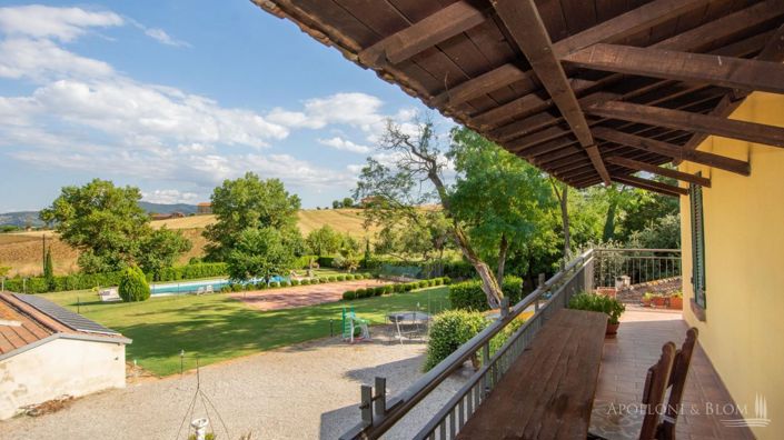 Image No.5-12 Bed Apartment for sale