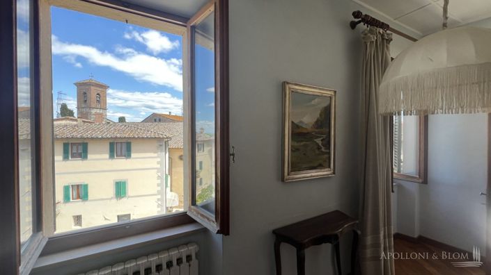 Image No.8-2 Bed Apartment for sale