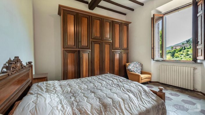 Image No.21-8 Bed Villa for sale