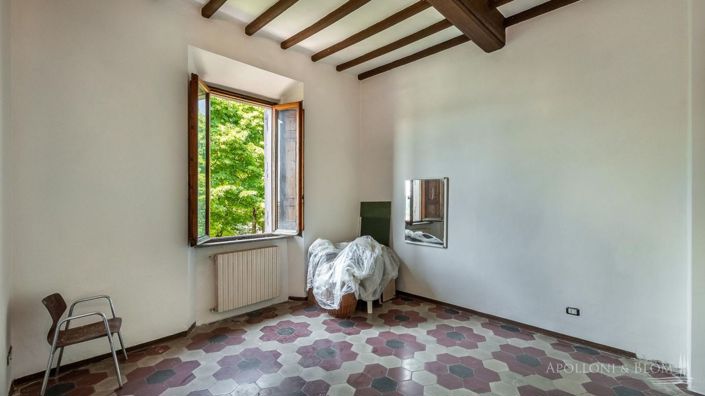 Image No.22-8 Bed Villa for sale