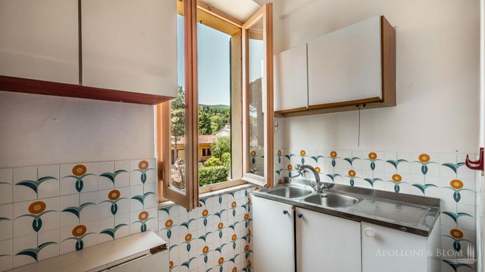 Image No.27-8 Bed Villa for sale