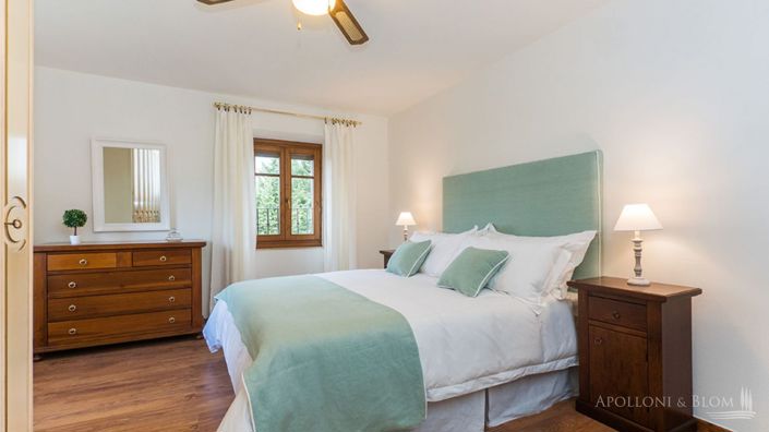 Image No.14-7 Bed Apartment for sale