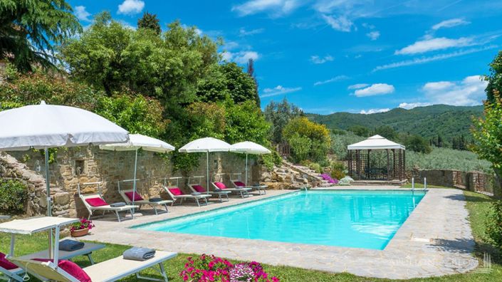 Image No.2-7 Bed Apartment for sale