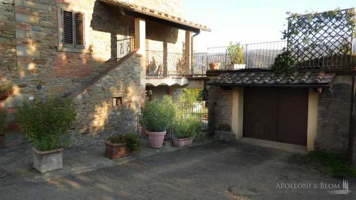 Image No.23-7 Bed Apartment for sale