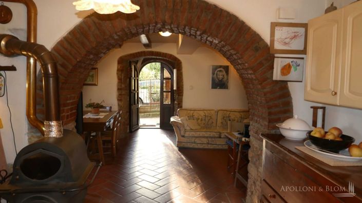 Image No.27-7 Bed Apartment for sale