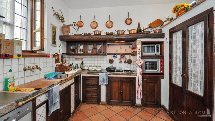 Image No.15-7 Bed Villa for sale