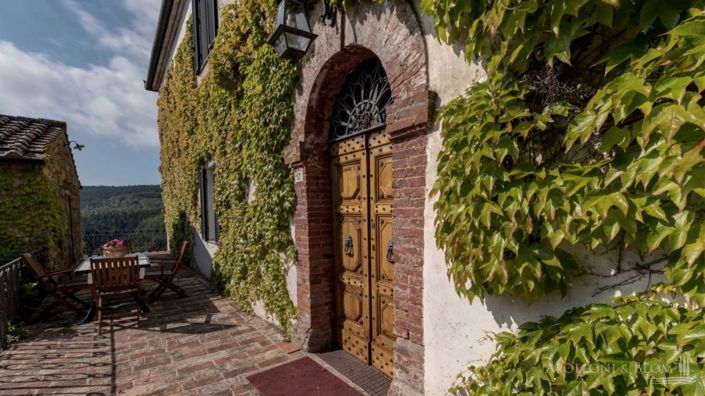 Image No.6-14 Bed Apartment for sale