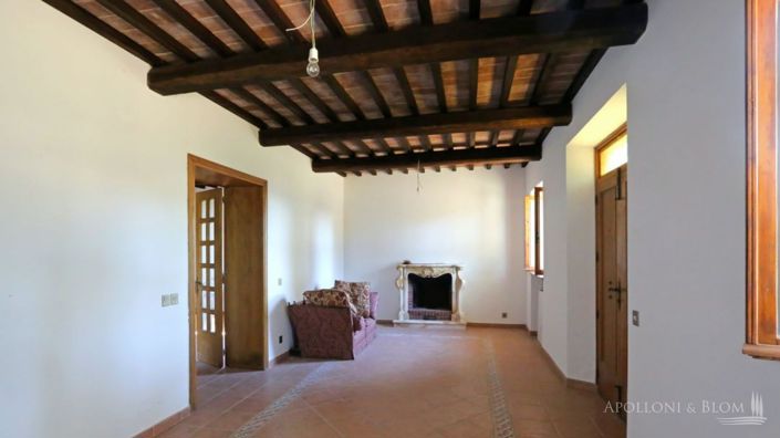 Image No.18-6 Bed Apartment for sale