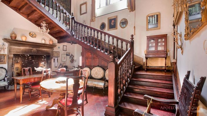 Image No.3-8 Bed Villa for sale