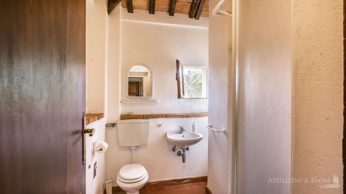 Image No.18-3 Bed Apartment for sale