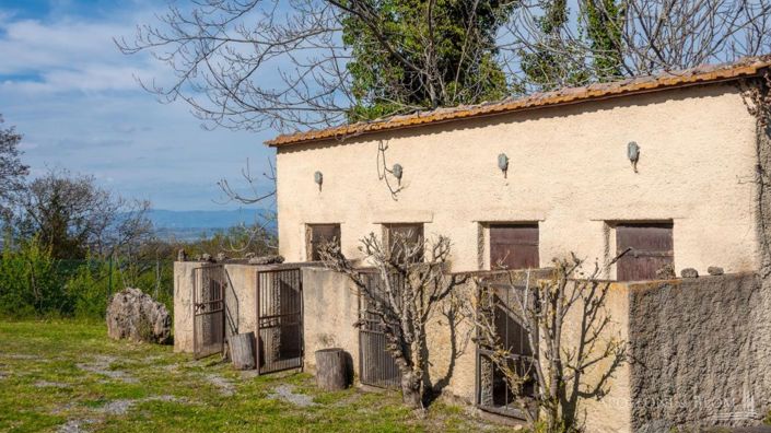 Image No.25-3 Bed Apartment for sale