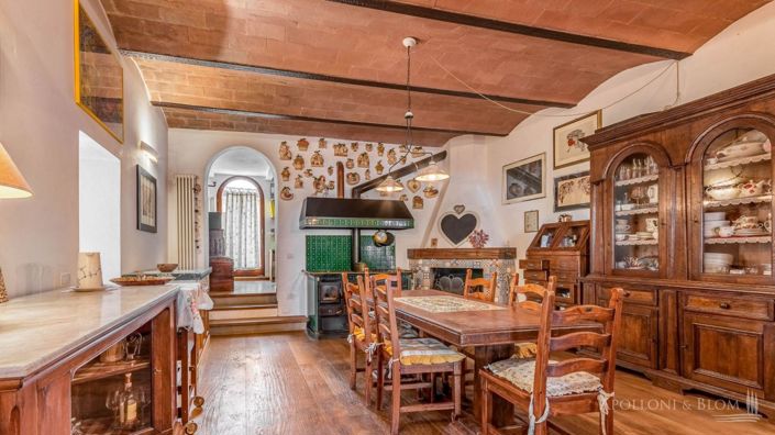 Image No.23-11 Bed Apartment for sale