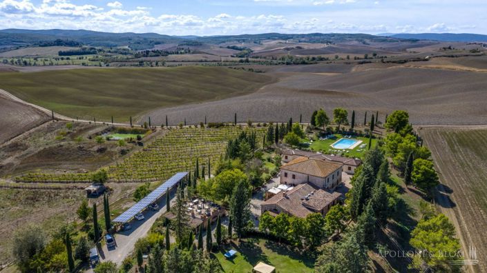 Image No.7-11 Bed Apartment for sale