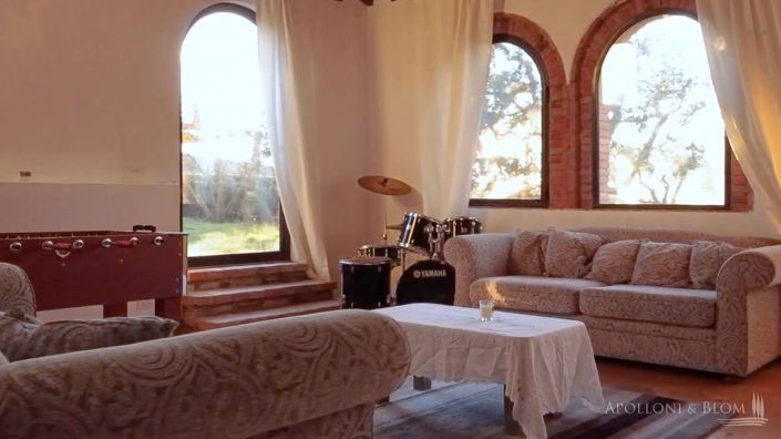 Image No.3-19 Bed Apartment for sale