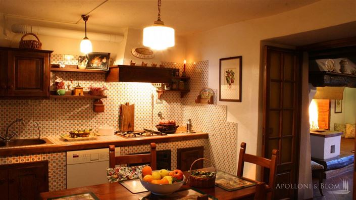 Image No.11-3 Bed Apartment for sale