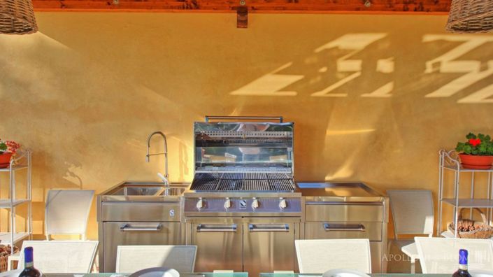 Image No.17-7 Bed Apartment for sale