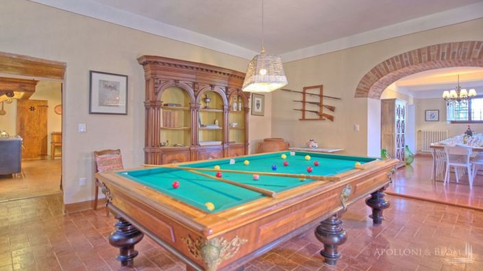 Image No.3-7 Bed Apartment for sale