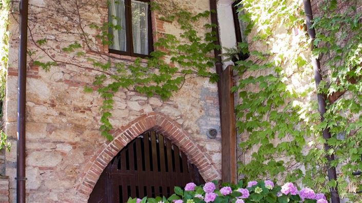 Image No.13-13 Bed Apartment for sale