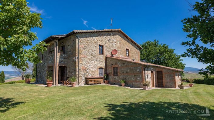 Image No.13-5 Bed Apartment for sale