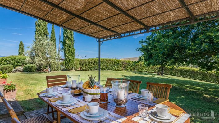 Image No.20-5 Bed Apartment for sale