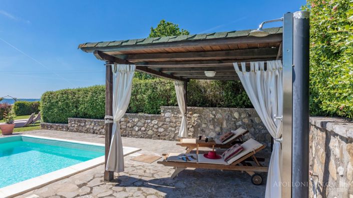 Image No.21-5 Bed Apartment for sale