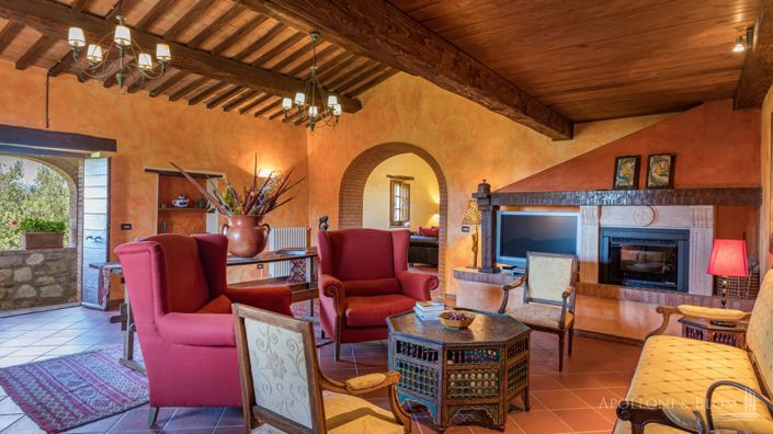 Image No.30-5 Bed Apartment for sale