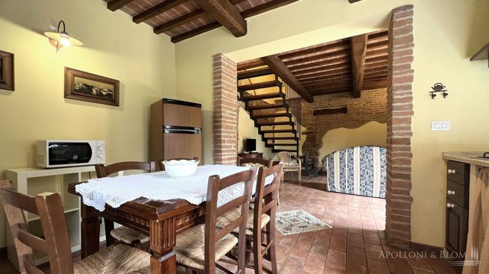 Image No.12-3 Bed Country House for sale