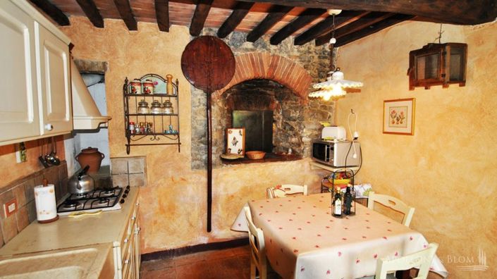 Image No.21-13 Bed Apartment for sale