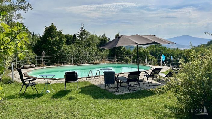 Image No.2-8 Bed Apartment for sale