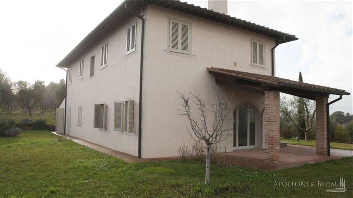 Image No.10-7 Bed Apartment for sale