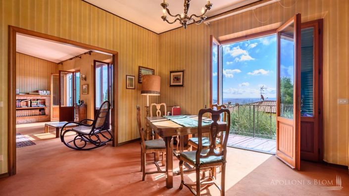 Image No.10-5 Bed Country House for sale